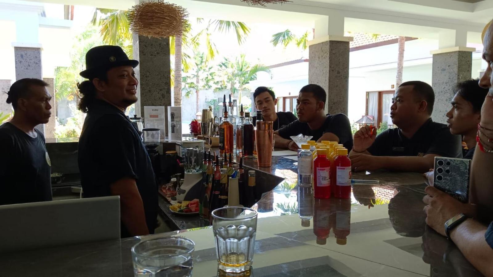 נוסא דואה Kubu Garden Suites & Villas Nusa Dua מראה חיצוני תמונה